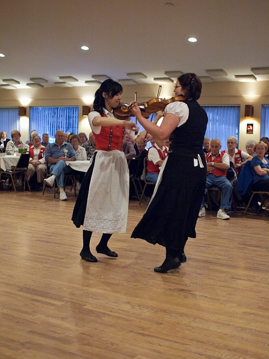 P4161925.jpg - April Lodge Night