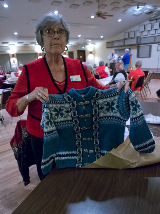 Auction2011-19.jpg - Parcel Post Auction