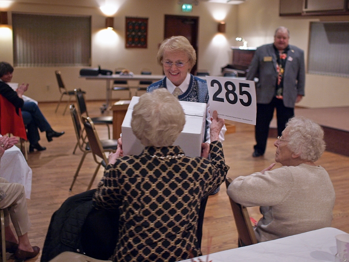 PA167416.jpg - Parcel Post Auction 2008