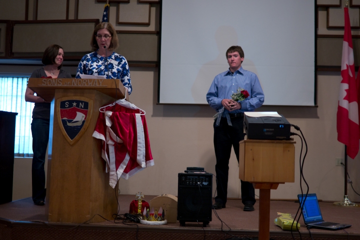 May2011-4.jpg - Scholarship Awards